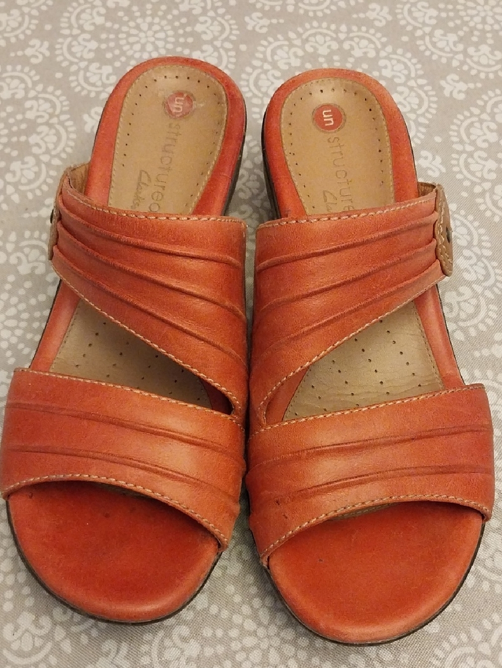 Clarks Unstructured Orange Leather Slip-On Mules